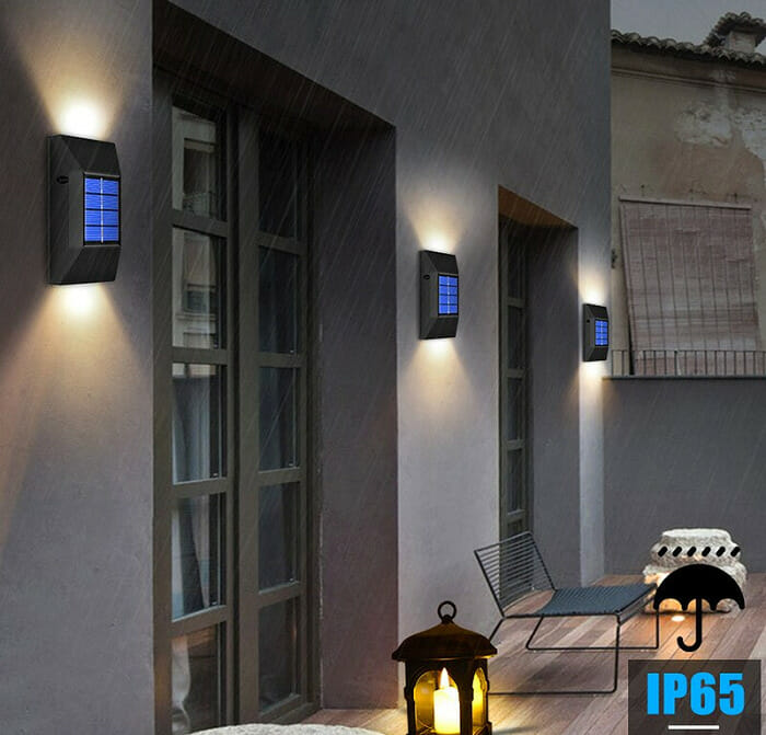 Kit 2 Arandelas Lâmpadas Solares de Parede Externas Jardim À Prova D